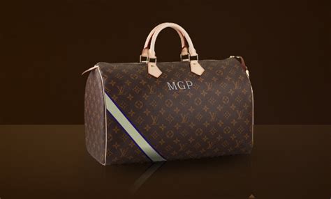 quanto si paga per mettere le iniziali sulla louis vuitton|louis vuitton personalisation.